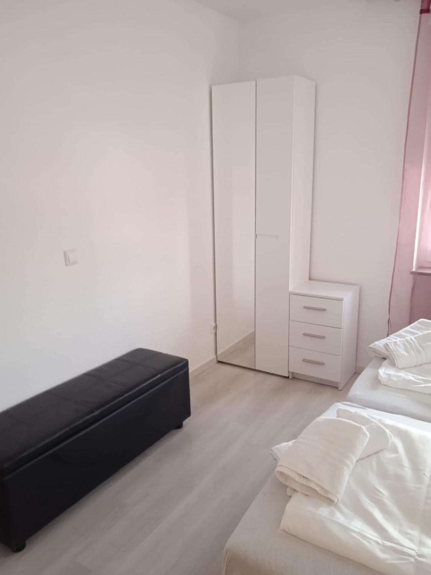 3 Zimmer Wohnung Kaiserslautern Eksteriør billede